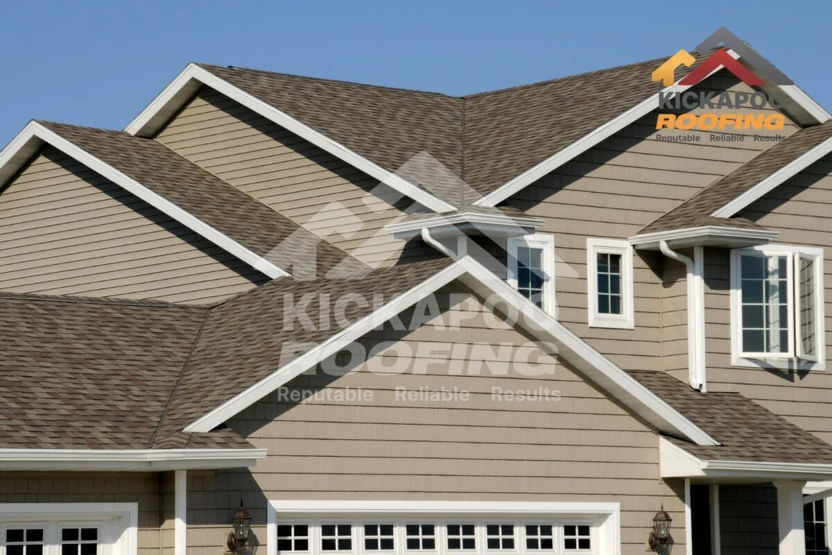 8 Reasons Vinyl Siding That Looks Like Wood Is Better Than Real Wood